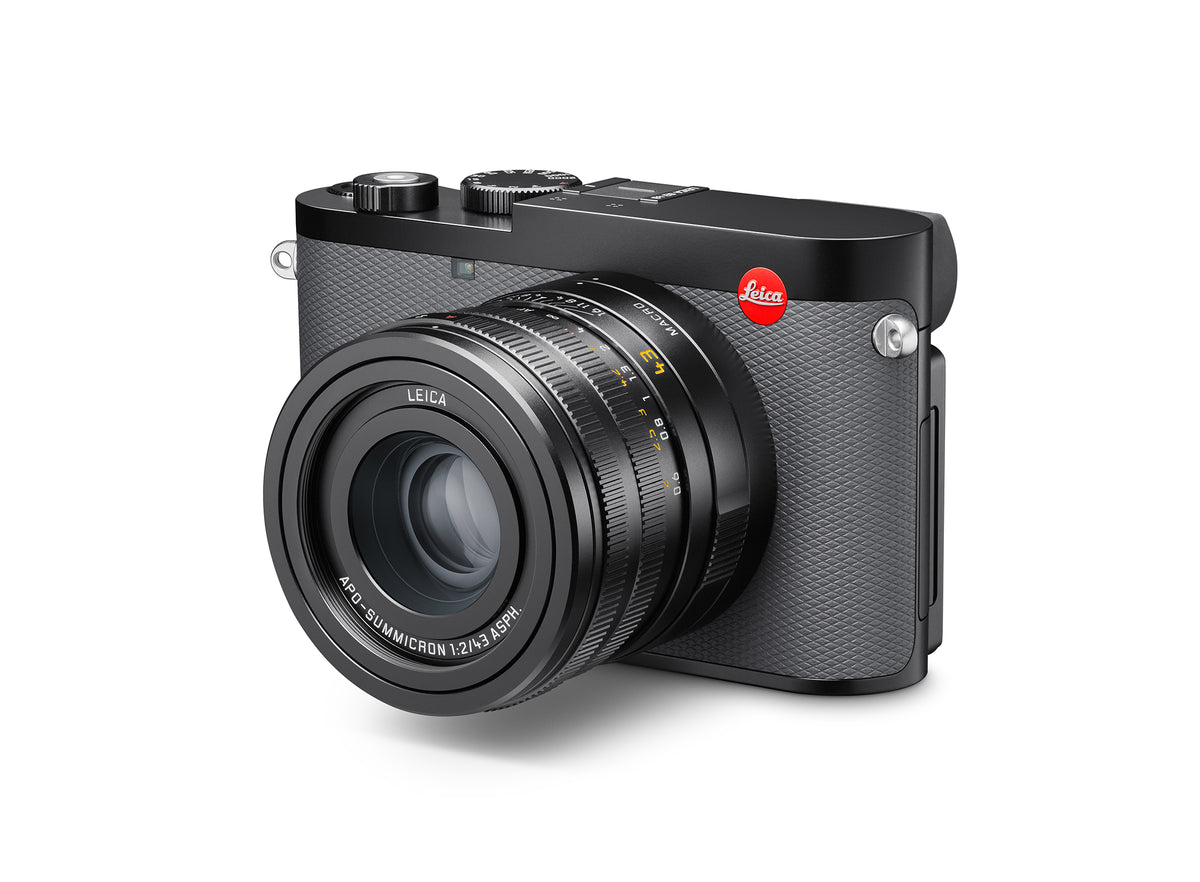 LEICA Q3 43, Black Paint Finish