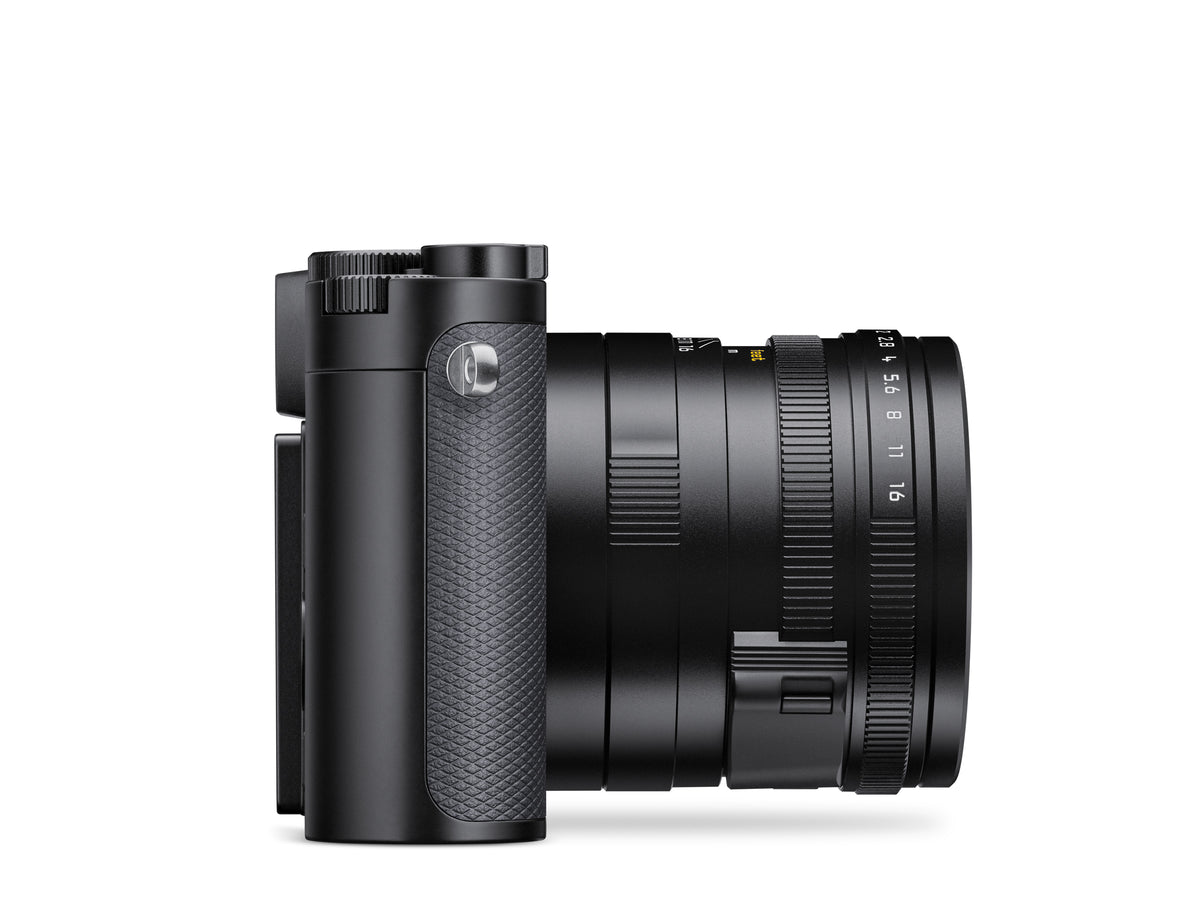 LEICA Q3 43, Black Paint Finish