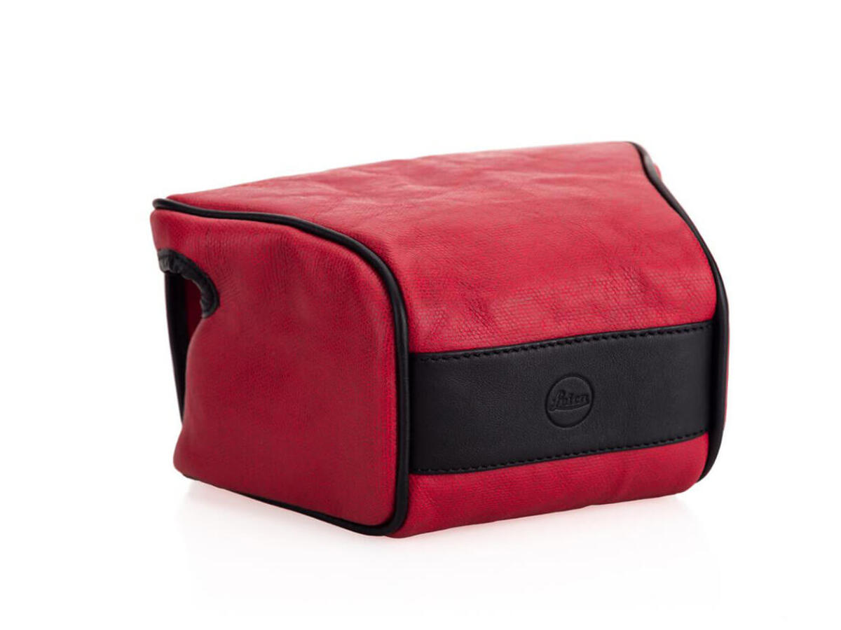 ETTAS POUCH, COATED CANVAS, 3 variant colors