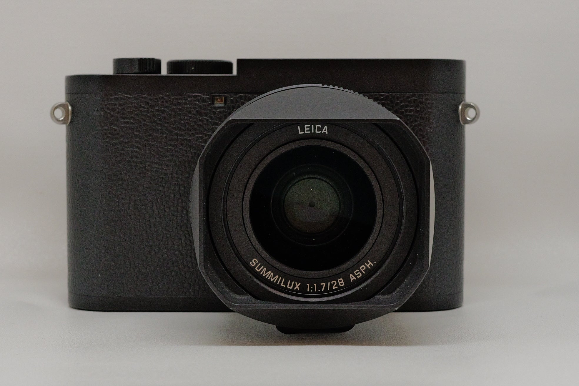 Pre-Owned Leica Q2 Monochrome