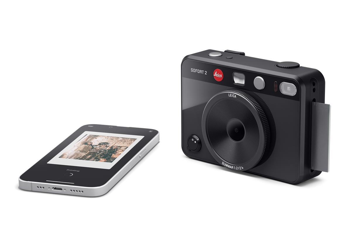 LEICA SOFORT 2, Red