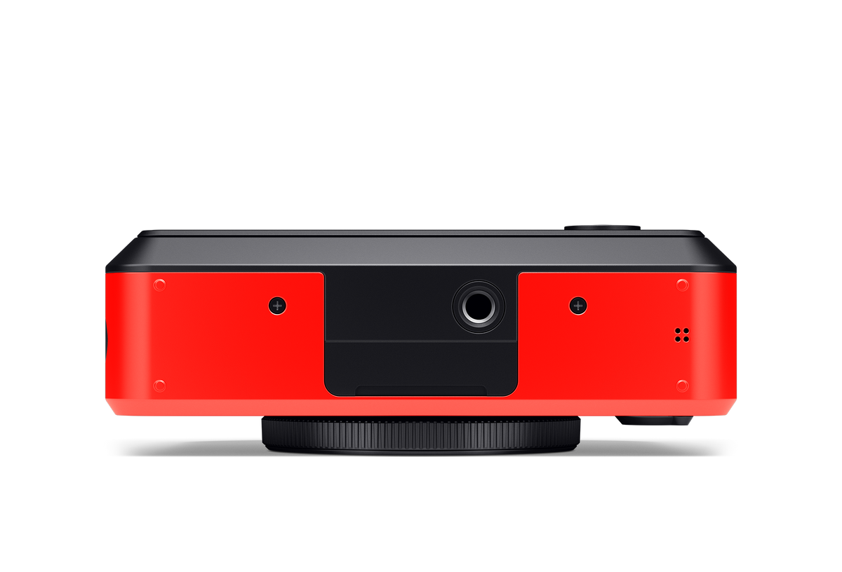 LEICA SOFORT 2, Red