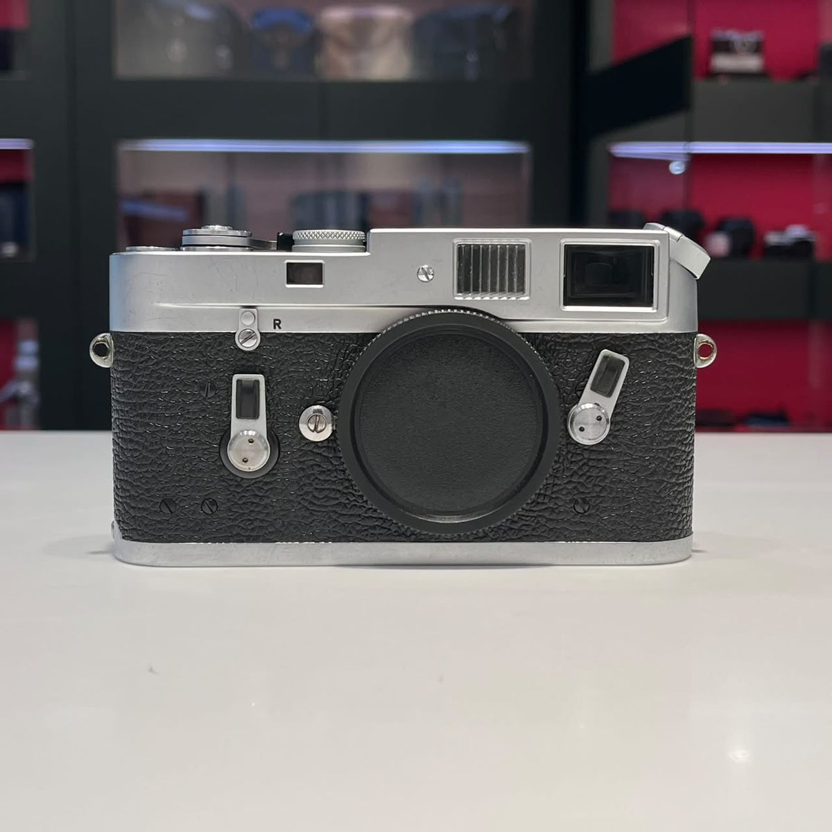 Leica M4 (Pre-owned)