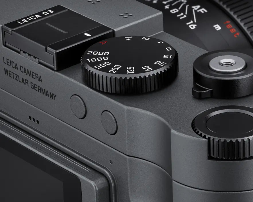 Leica Q3, Metal Grey - detail