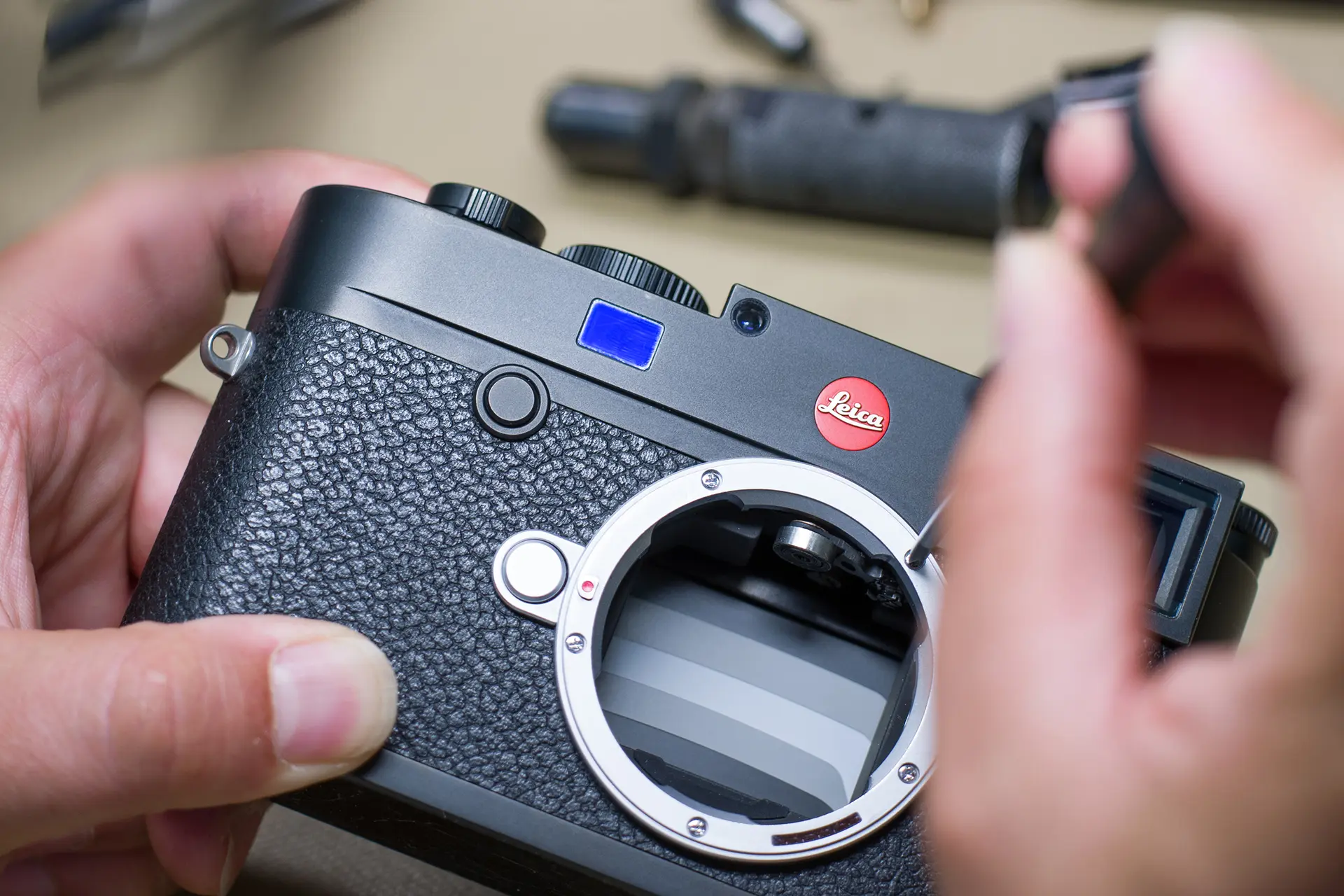 Purchasing used Leica products